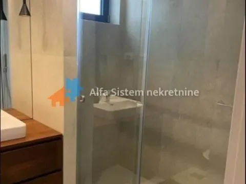 Izdavanje, četvorosoban stan, 112m², Stari Grad, Beograd - image 18