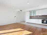 Prodaja, jednosoban stan, 47m², Centar, Tivat - image 3