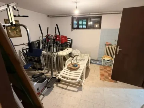 Sale, house, 180m², Budžino brdo, Jagodina - image 33