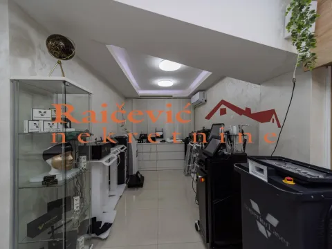 Prodaja, poslovni prostor, 57m², Kalenić Pijaca, Vračar Sve Podlokacije - image 3