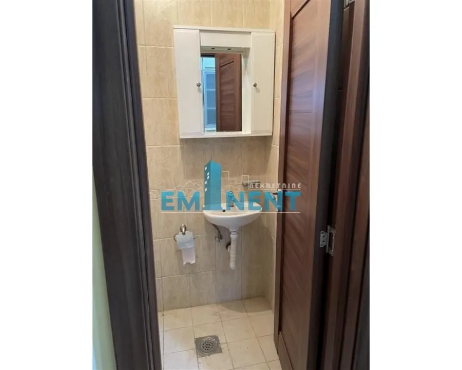 Rent, apartment, 64m², Južni Bulevar, Vračar Sve Podlokacije