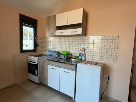 Rent, one bedroom apartment, 40m², Kruševac, Podgorica - image 6
