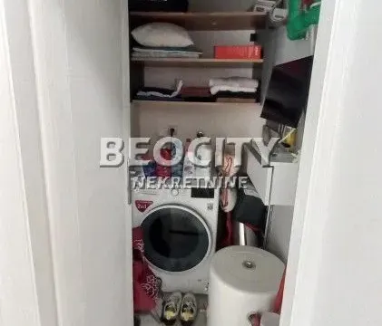 Prodaja, dvosoban stan, 59m², Centar, Novi Sad - image 18