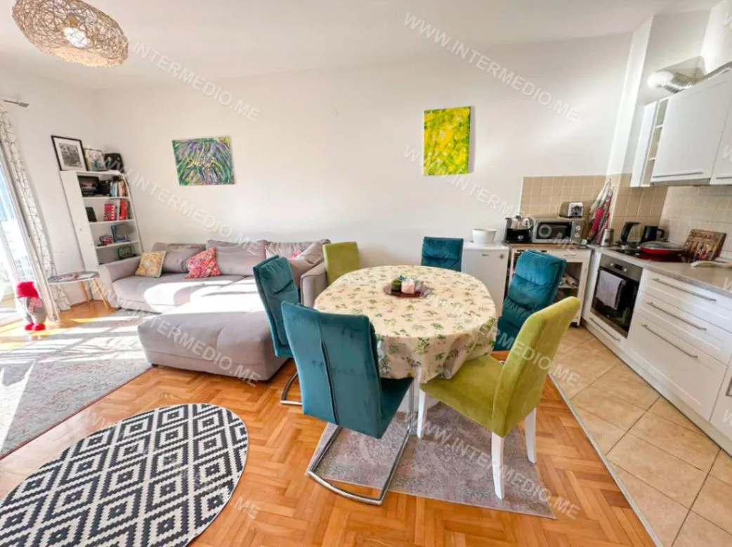 Prodaja, jednosoban stan, 56m², Topla, Herceg Novi