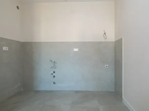 Rent, two bedroom apartment, 72m², Central Point, Podgorica - image 2