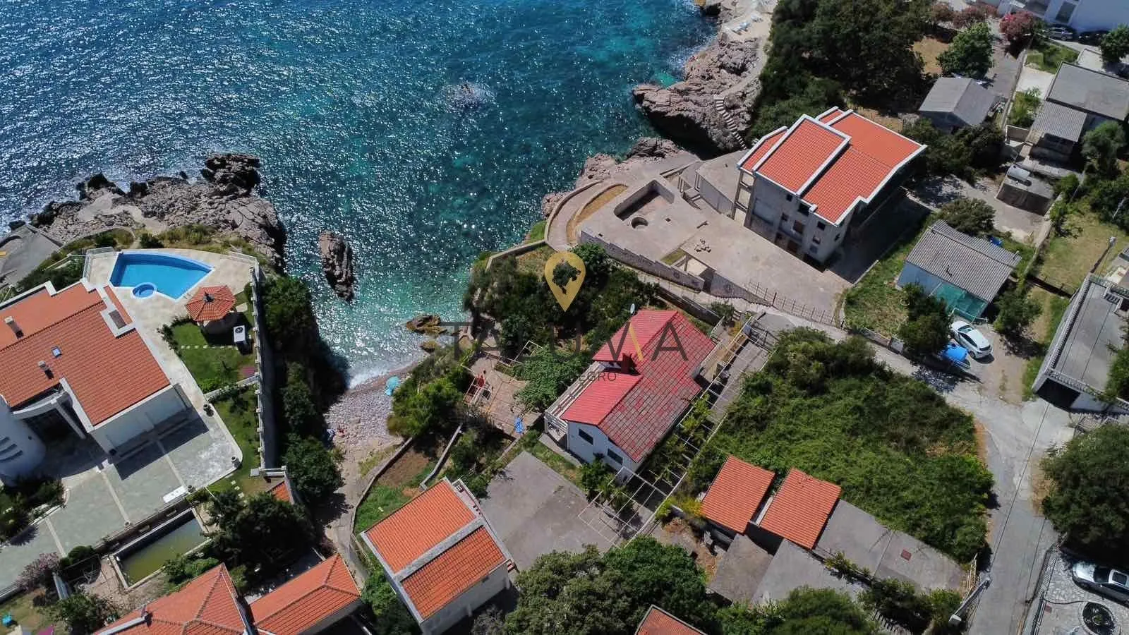 Prodaja, kuća, 324m², Dobre Vode, Bar