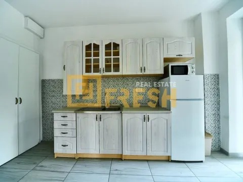 Izdavanje, trosoban stan, 85m², Gorica C, Podgorica - image 6