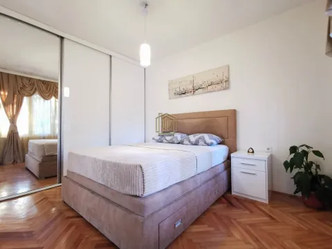 Izdavanje, kuća, 90m², Pobrežje, Podgorica - image 7