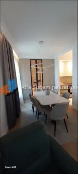 Izdavanje, trosoban stan, 92m², Savski Venac, Beograd - image 9