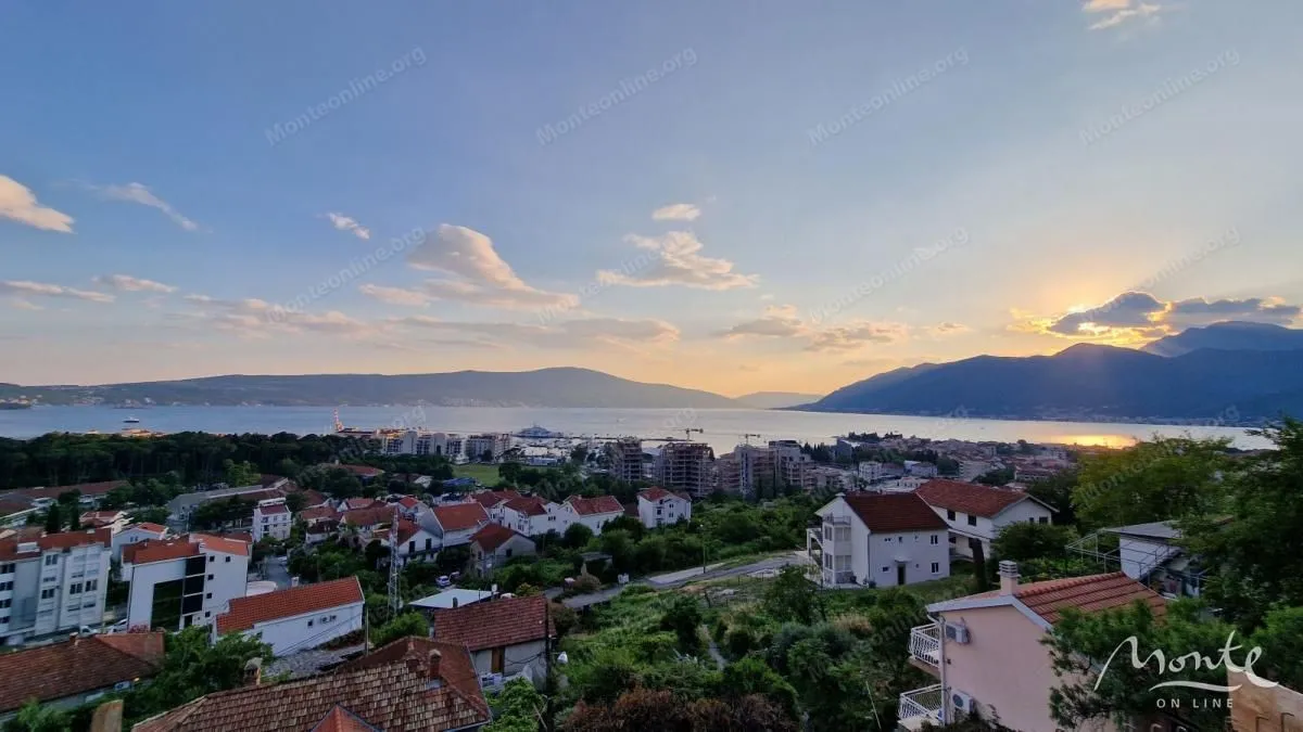 Prodaja, kuća, 312m², Tivat, Crna Gora