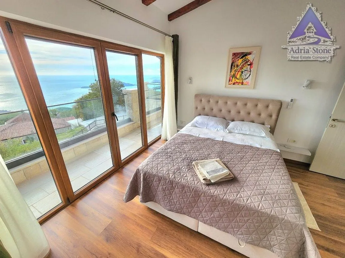 Sale, house, 201m², Kuljače, Budva