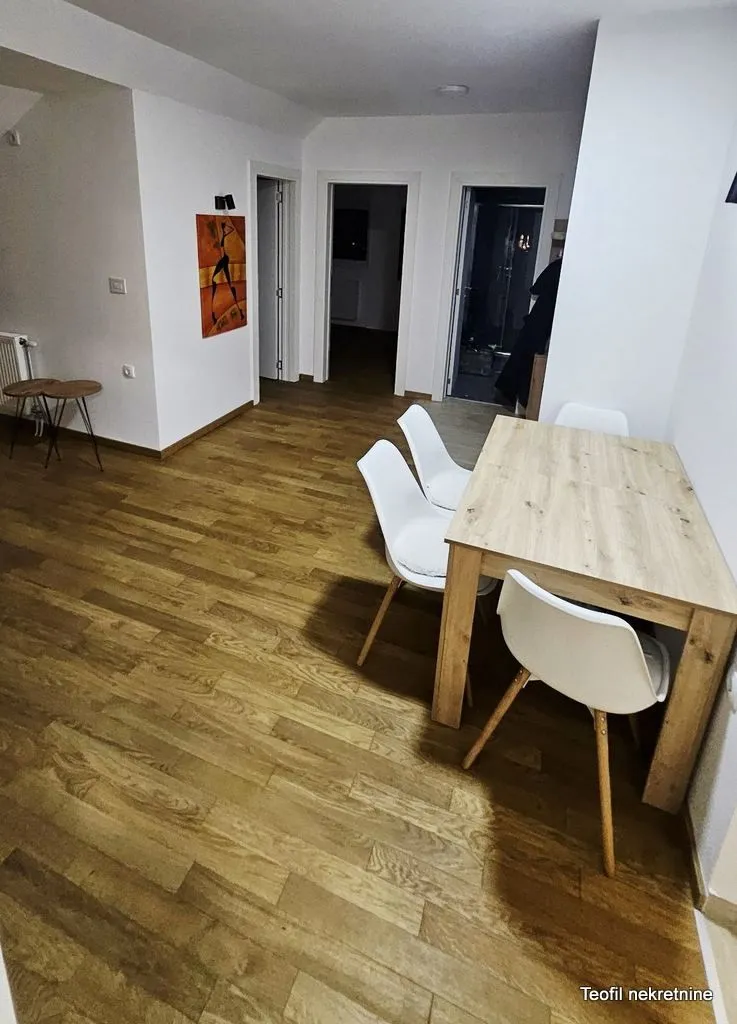 Prodaja, trosoban stan, 66m², Lazarevac, Beograd