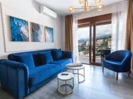 Izdavanje, dvosoban stan, 70m², Pržno, Budva - image 1