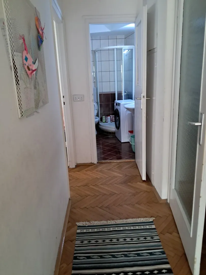 Prodaja, trosoban stan, 69m², Vračar Sve Podlokacije, Beograd