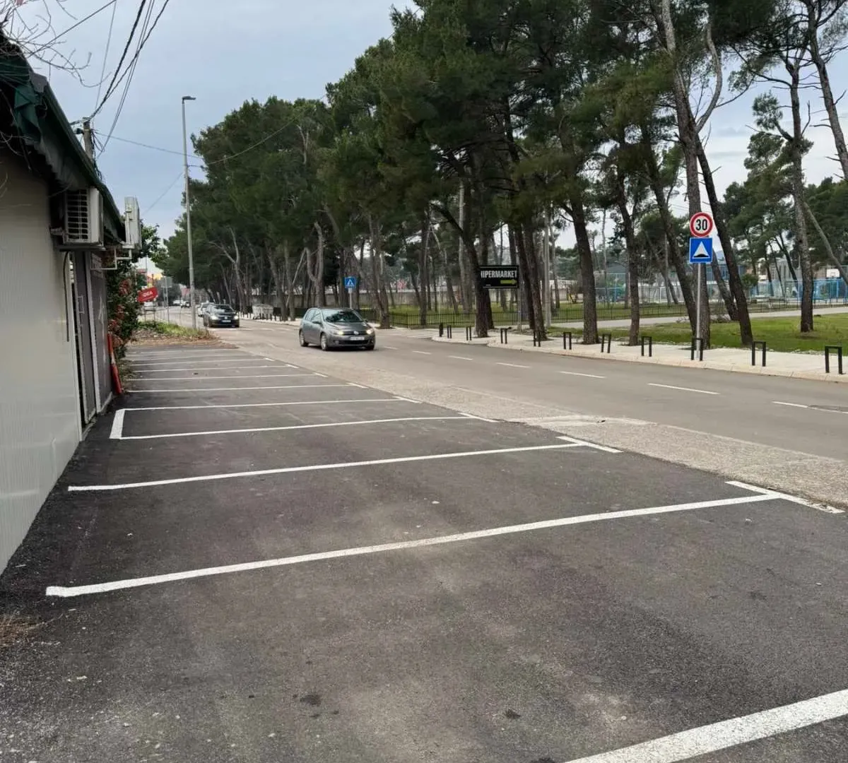 Rent, office space, 20m², Murtovina, Podgorica