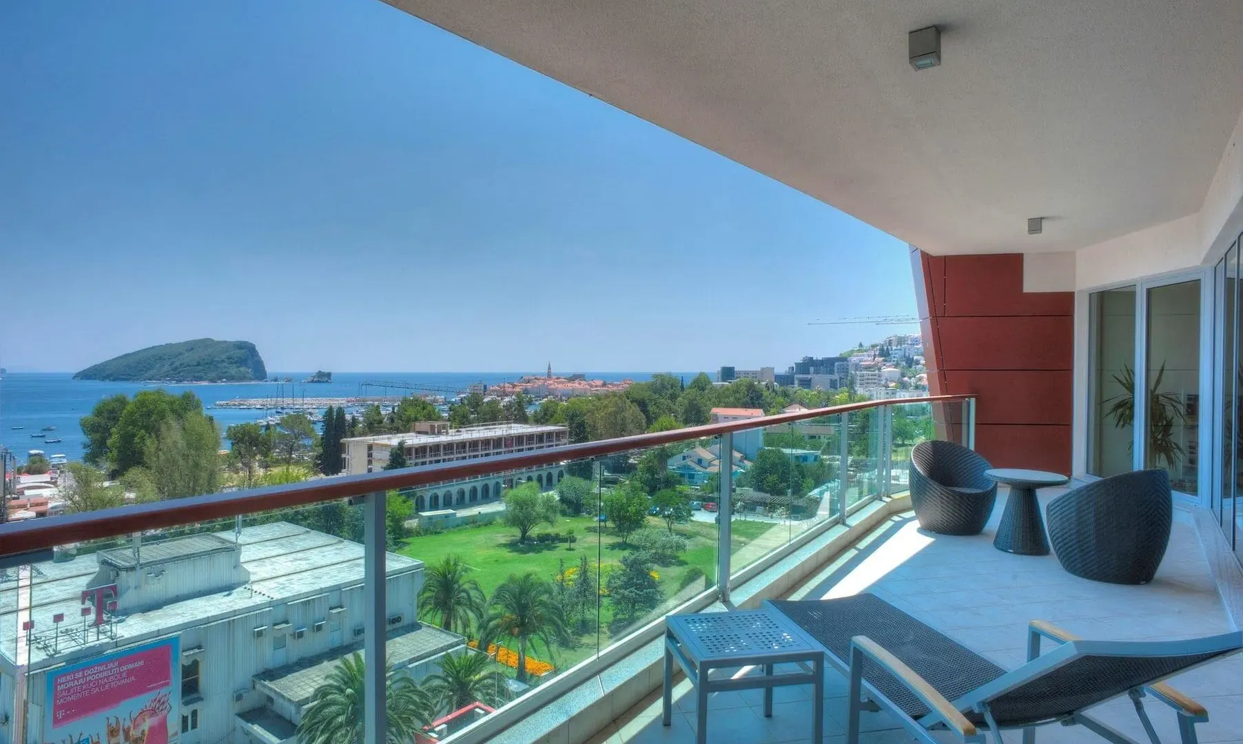 Prodaja, trosoban stan, 195m², Budva, Crna Gora