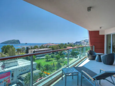 Sale, three bedroom apartment, 195m², Budva, Crna Gora - image 3