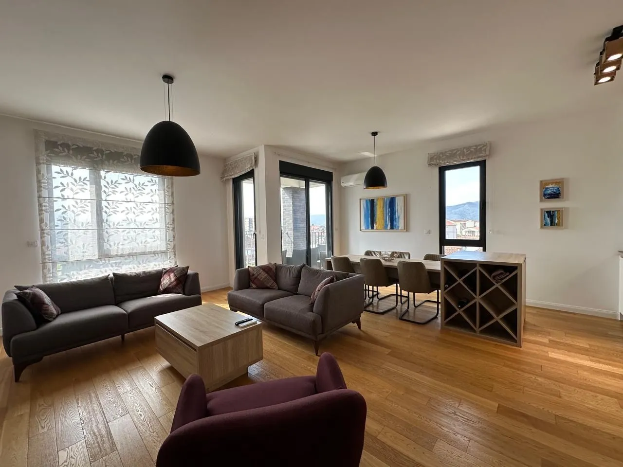 Rent, three bedroom apartment, 95m², City Kvart, Podgorica