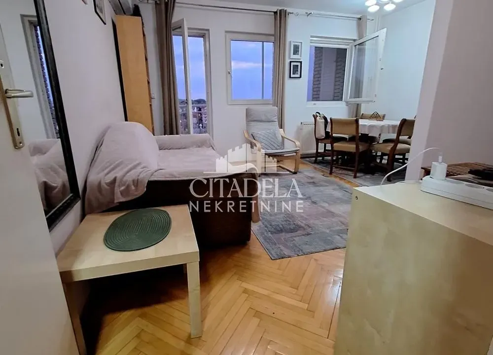 Izdavanje, jednosoban stan, 46m², Banjica, Voždovac Sve Podlokacije