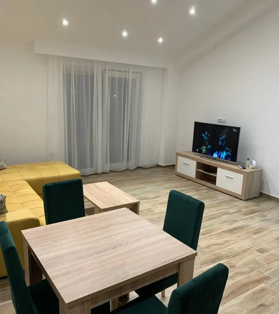 Rent, one bedroom apartment, 65m², Kava, Tivat