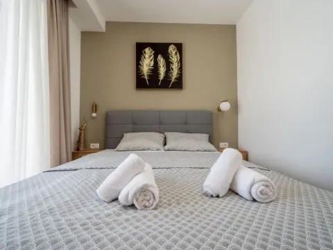Prodaja, kuća, 250m², Mrčevac, Tivat - image 14