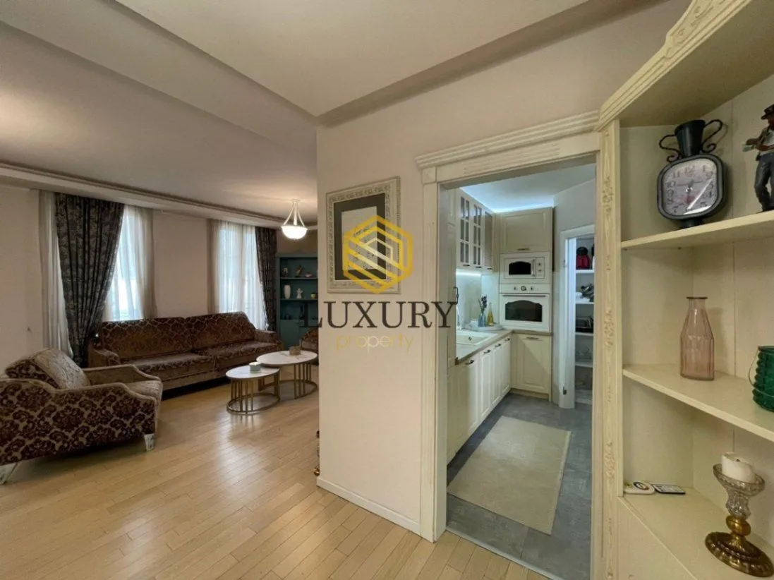 Rent, house, 270m², Dahna, Podgorica