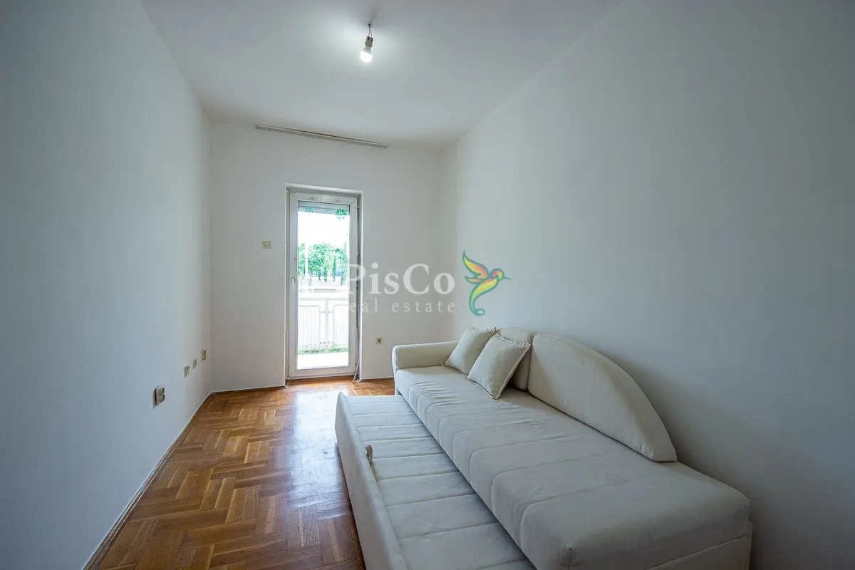 Prodaja, dvosoban stan, 84m², Stari Aerodrom, Podgorica