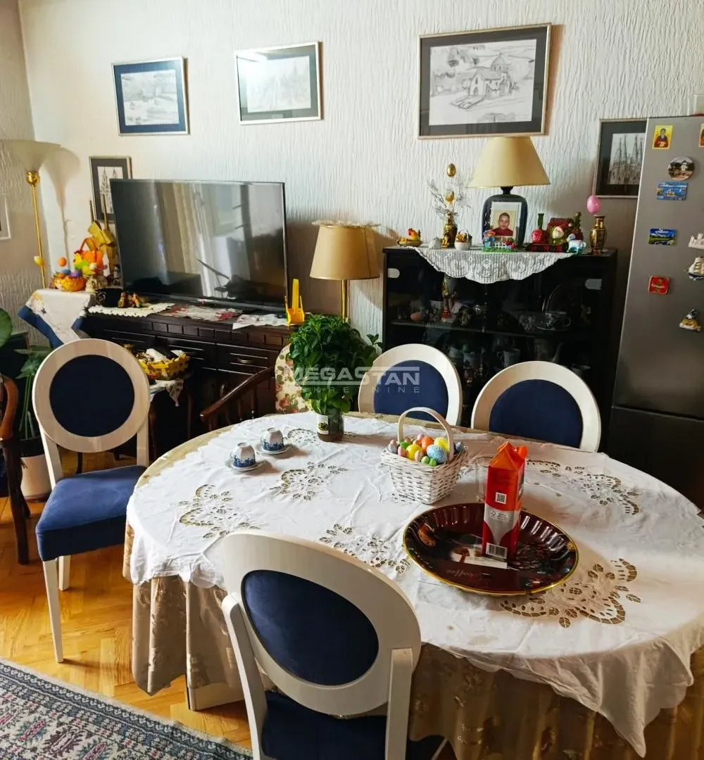 Sale, house, 232m², Centar, Pančevo