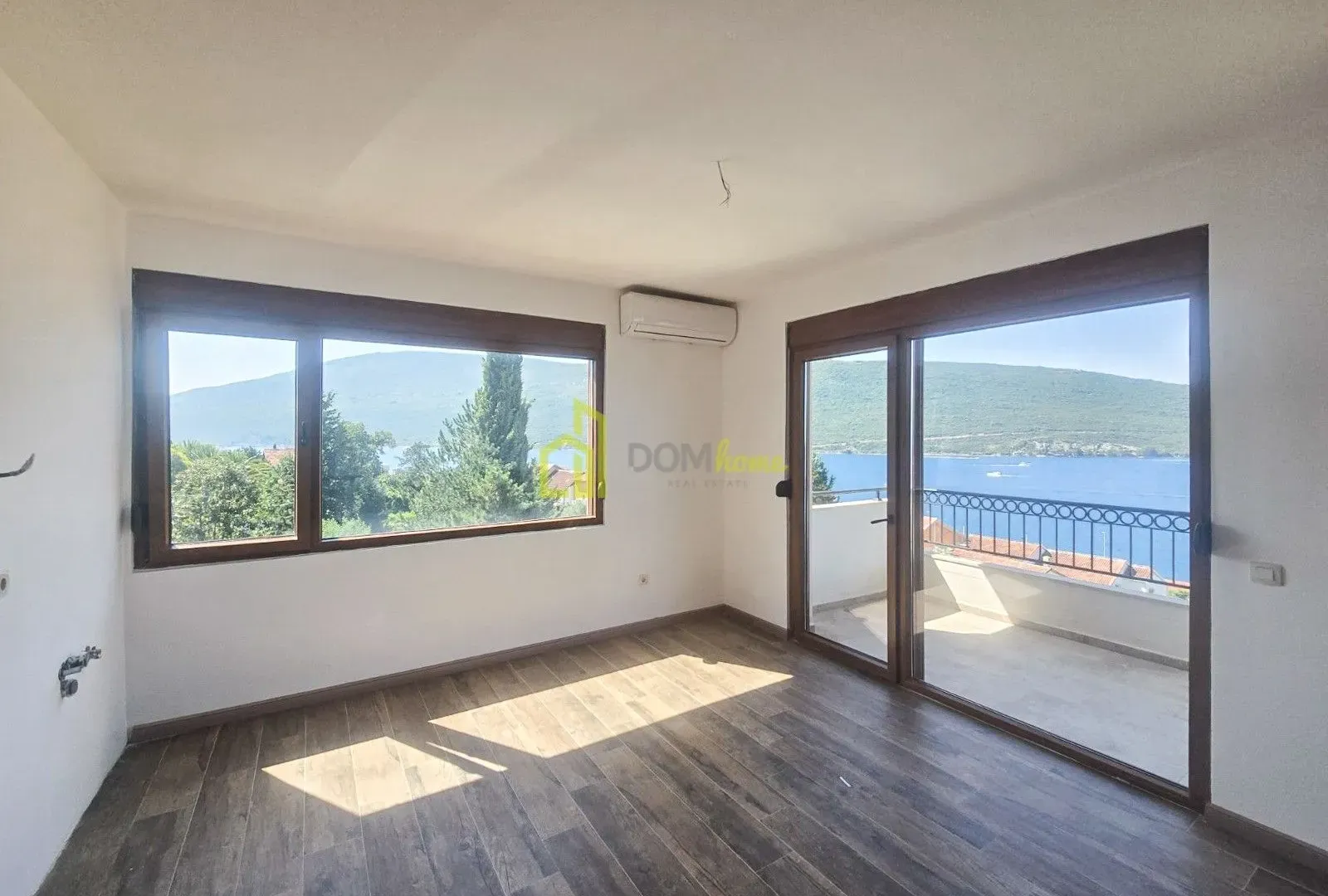 Sale, one bedroom apartment, 44m², Kumbor, Herceg Novi