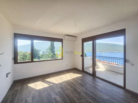 Sale, one bedroom apartment, 44m², Kumbor, Herceg Novi - image 4