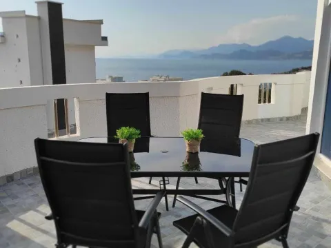 Prodaja, stan, 300m², Bar, Crna Gora - image 2