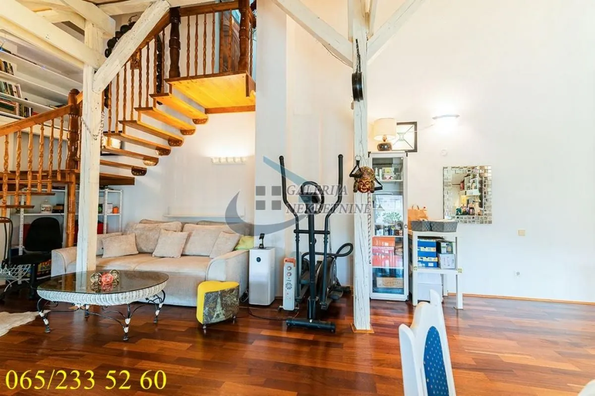 Sale, three bedroom apartment, 110m², Stari Grad, Beograd