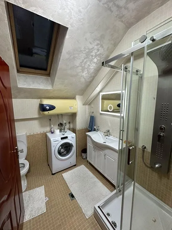 Rent, three bedroom apartment, 100m², Stari Aerodrom, Podgorica
