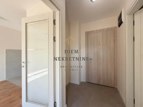 Izdavanje, jednosoban stan, 45m², Zabjelo, Podgorica - image 9