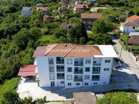 Ugostiteljski objekat in Đuraševići