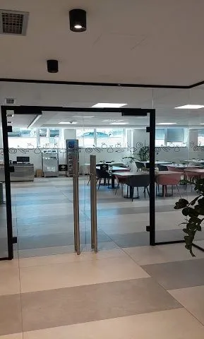 Rent, office space, 1147m², Novi Beograd Blok 38, Novi Beograd Sve Podlokacije