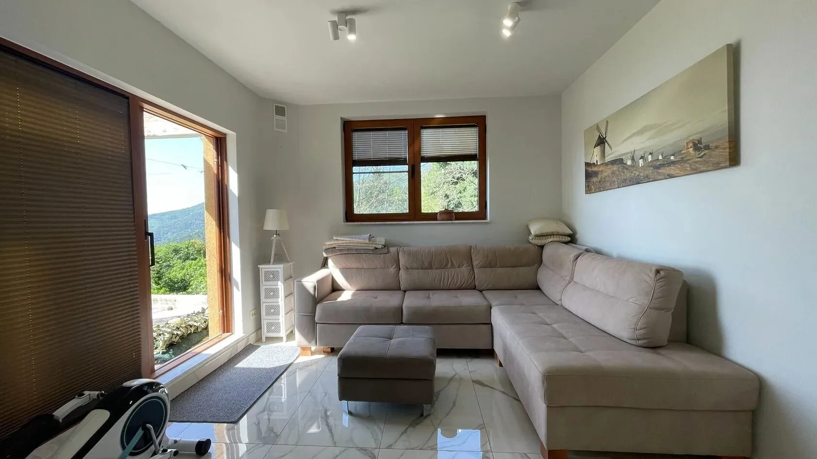 Prodaja, kuća, 250m², Maine, Budva