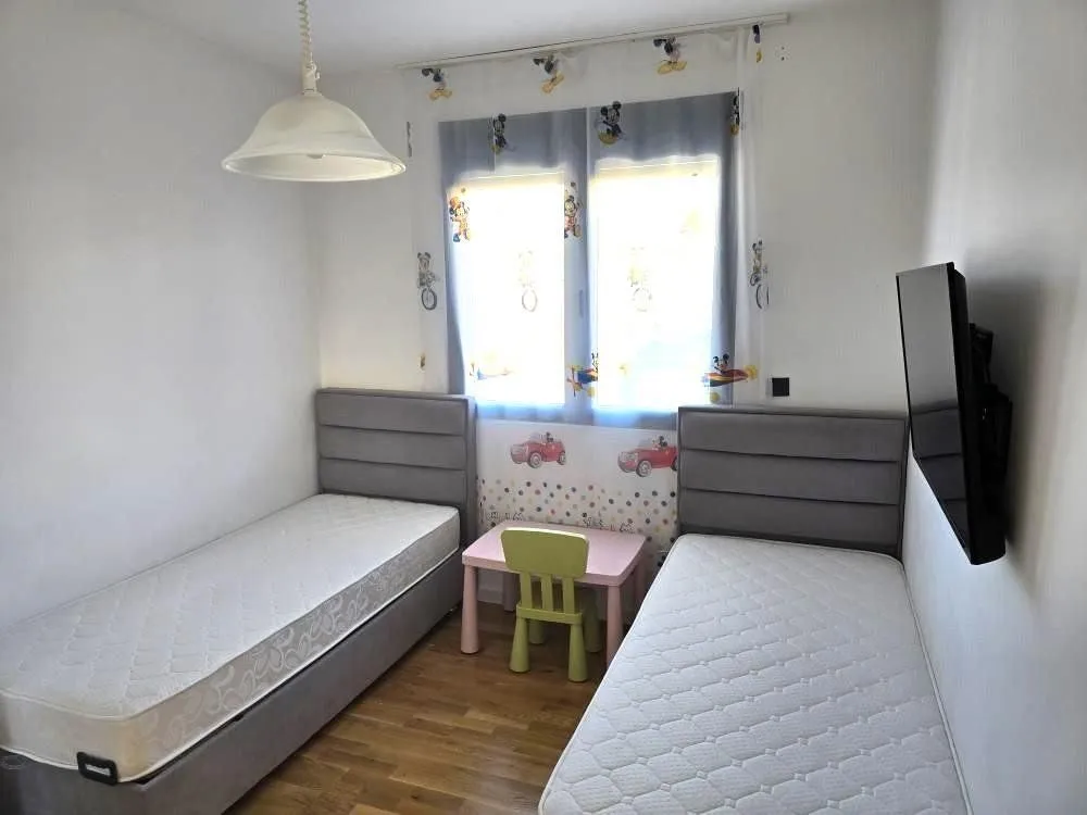 Rent, two bedroom apartment, 100m², Dalmatinska ulica, Podgorica