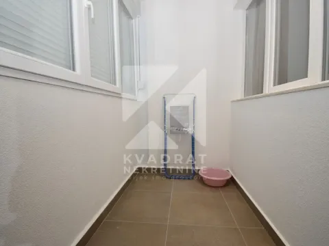 Rent, two bedroom apartment, 65m², Gintaš, Podgorica - image 13