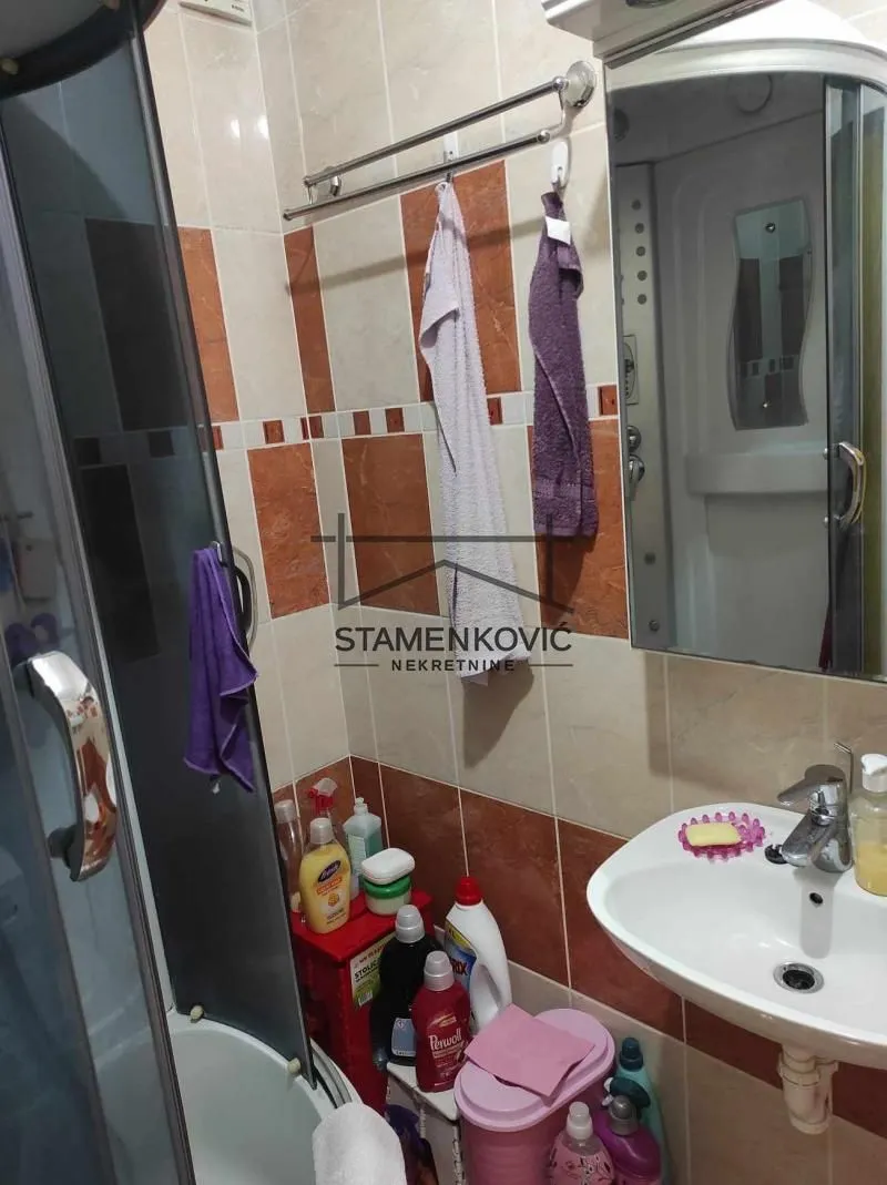 Prodaja, dvosoban stan, 51m², Bulevar patrijarha Pavla, Novi Sad Sve Podlokacije