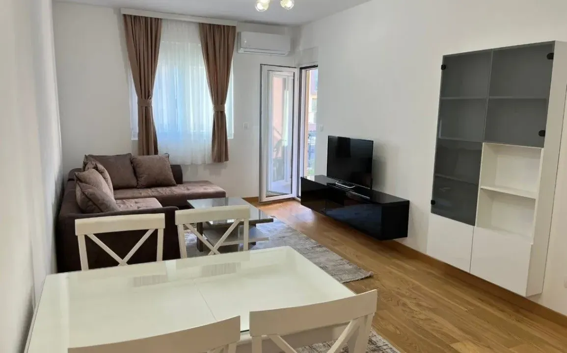 Rent, one bedroom apartment, 48m², City Kvart, Podgorica