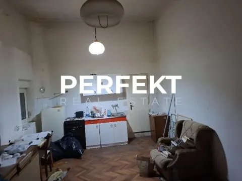 Prodaja, jednosoban stan, 37m², Centar, Pančevo - image 1