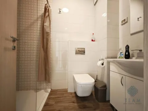 Prodaja, jednosoban stan, 46m², City Kvart, Podgorica - image 12