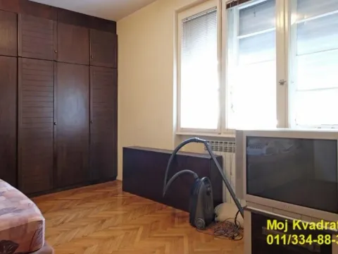 Prodaja, dvosoban stan, 62m², Cvetni Trg, Vračar Sve Podlokacije - image 8