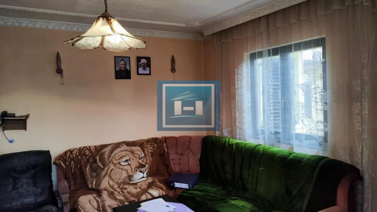 Sale, house, 240m², Batočina, Srbija