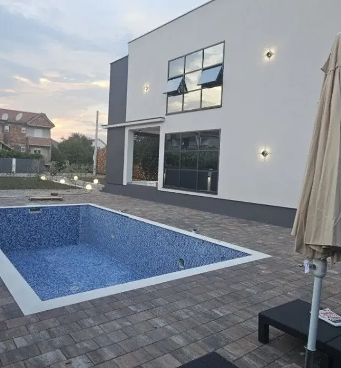 Izdavanje, kuća, 150m², Donja Gorica, Podgorica