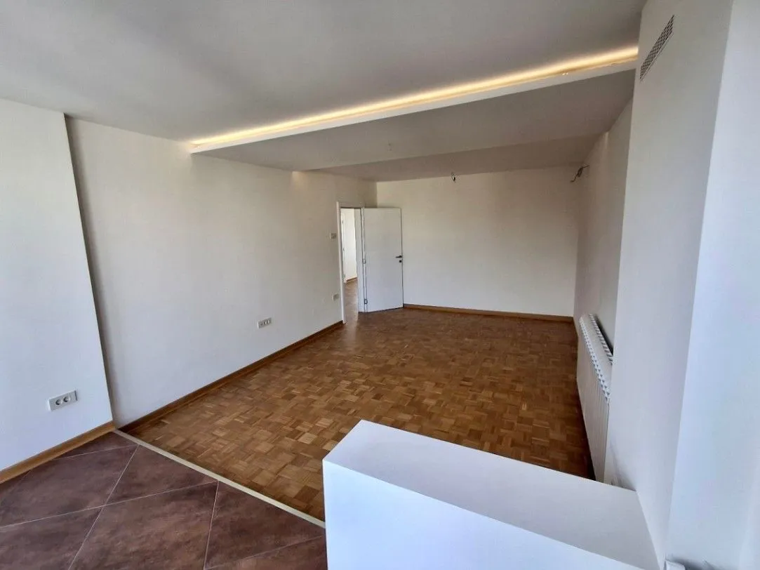 Sale, two bedroom apartment, 66m², Novi Beograd Blok 45, Novi Beograd Sve Podlokacije
