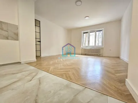 Prodaja, trosoban stan, 112m², Stari grad, Novi Sad - image 4