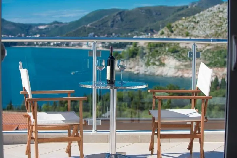 Sale, two bedroom apartment, 69m², Centar, Budva