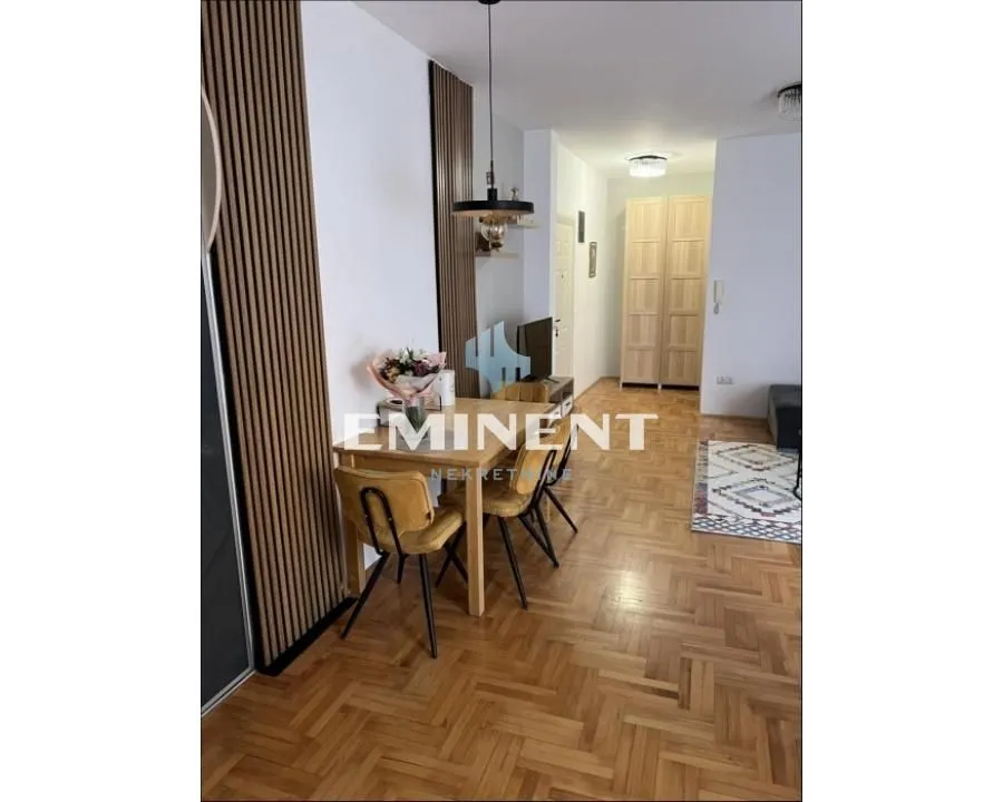 Rent, two bedroom apartment, 52m², Vračar Hram, Vračar Sve Podlokacije